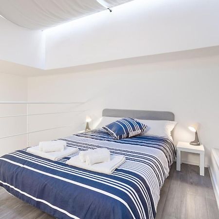 Exclusive Loft Crocetta - Free Private Parking & Wi-Fi - 5 Min To Metro Nizza - Ac Villa Torino Kültér fotó