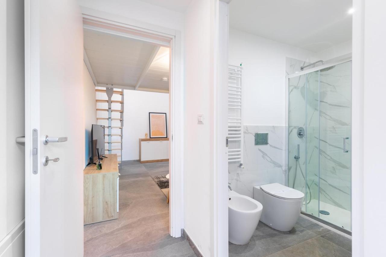 Exclusive Loft Crocetta - Free Private Parking & Wi-Fi - 5 Min To Metro Nizza - Ac Villa Torino Kültér fotó