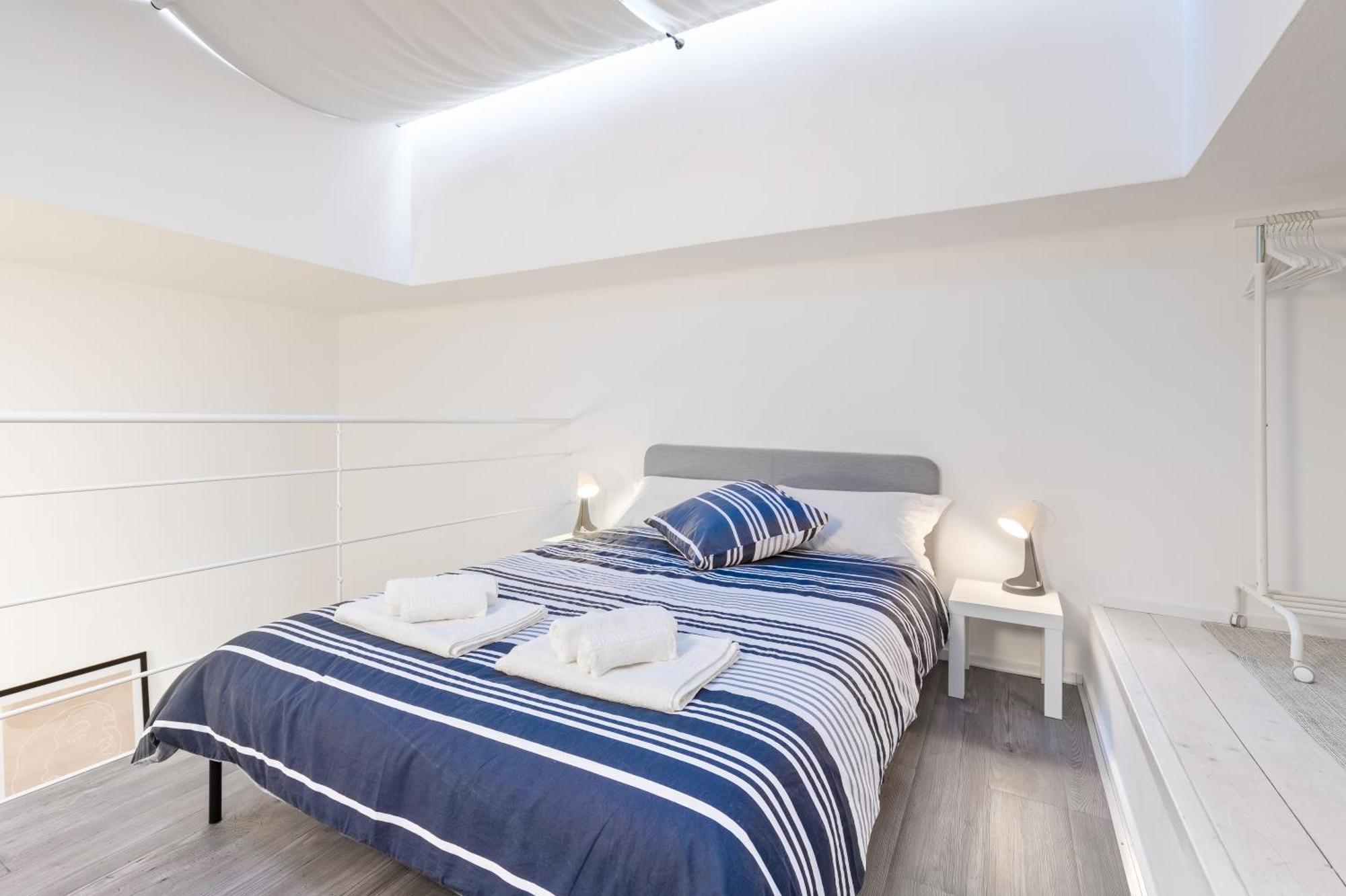 Exclusive Loft Crocetta - Free Private Parking & Wi-Fi - 5 Min To Metro Nizza - Ac Villa Torino Kültér fotó